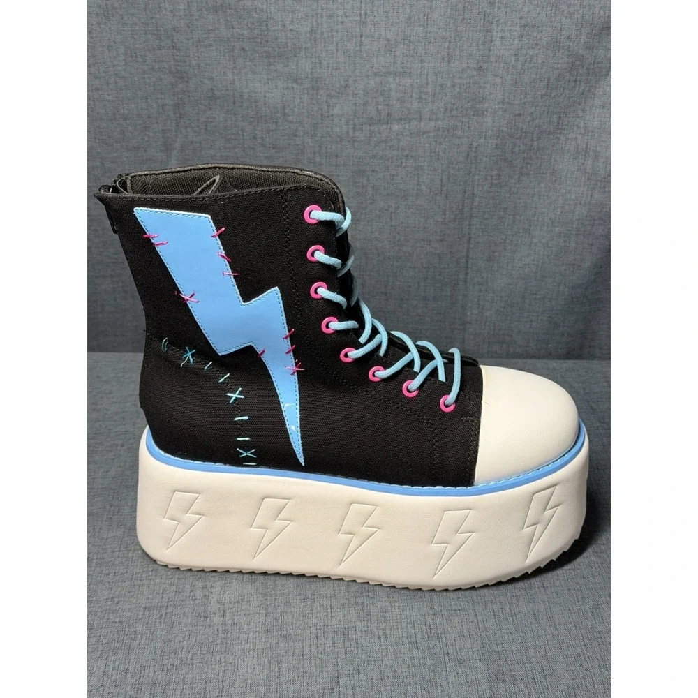 NEW‎ IN BOX Monster High Frankie Stein x YRU Jolt Women's Size 8 Platform Shoes